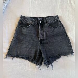 Abercrombie & Fitch High Rise 4” Short